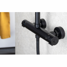 MOZA BLACK DESZCZOWNIA Z BATERIĄ TERMOSTATYCZNĄ