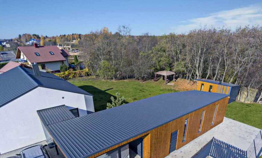 Blacha trapezowa na garaż – jaką wybrać? 