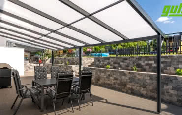 Z jakich płyt można wykonać zadaszenie?