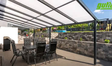 Z jakich płyt można wykonać zadaszenie?