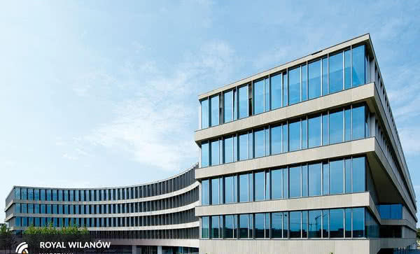 Royal Wilanów z rozwiązaniami firmy ALUPROF