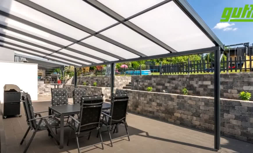 Z jakich płyt można wykonać zadaszenie?