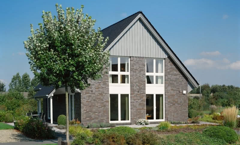 Dom energooszczędny - dobieramy materiały dachowe i elewacyjne