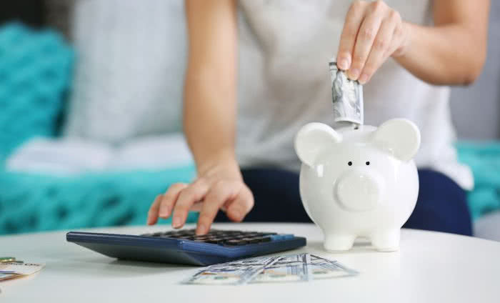 Światowy Dzień Obniżania Kosztów Energii. Jak to robią Polacy?