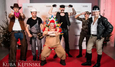 Gwiazdy w REHAU - akcja charytatywna pracowników 