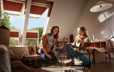 Jakie rolety na poddasze? Sprawdź najlepsze rozwiązania FAKRO