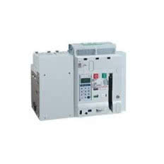 Wyłączniki i rozłączniki DMX³ od 1000 do 6300A