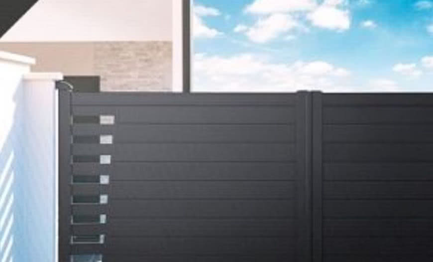 Nietypowe rozwiązania w bramach z akcesoriami do siłownika PREMIER