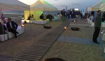 Płyty tarasowe Solid 2.0 marki Opoczno na plaży w Sopocie