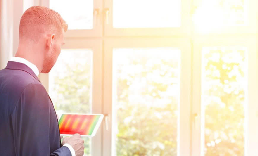 Współczynnik przenikania ciepła okna – co to jest Uw?