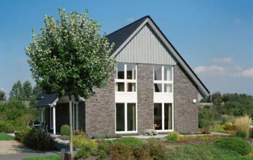 Dom energooszczędny - dobór materiałów dachowych i elewacyjnych