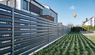 Ogrodzenia ze sztachet metalowych
