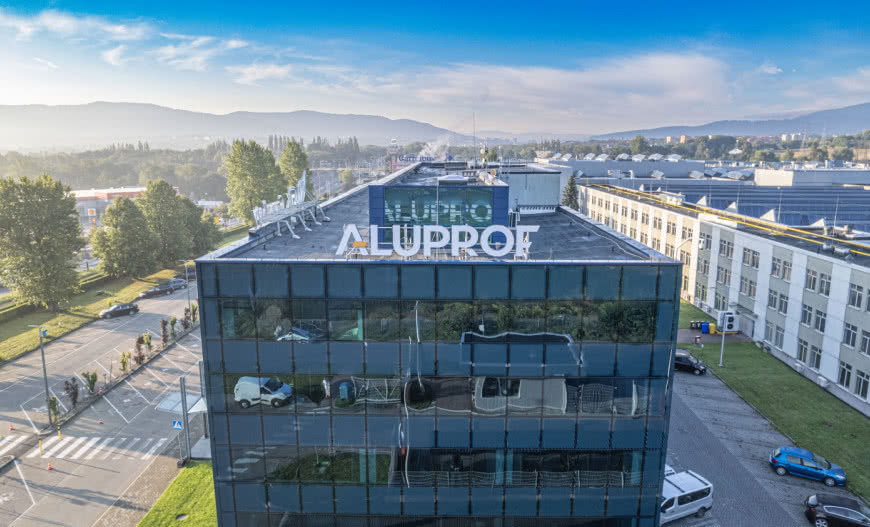 Ekologia i innowacje: Aluprof otwiera nowe lakiernie i rozbudowuje zakłady