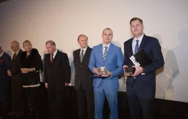 Napędzani współpracą - WIŚNIOWSKI i Somfy z TopBuildrem  za co-branding