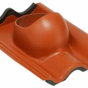 Dachówkowe przejście dachowe