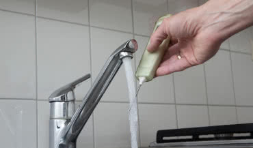 Prawidłowa temperatura wody w rurach. Dlaczego jest ważna?