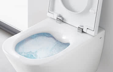 Toalety bezkołnierzowe – jakie mają zalety?