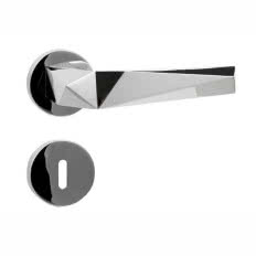 Klamki TORA i PIRA firmy Domino