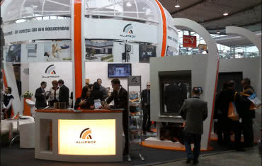 Efektowna prezentacja oferty Aluprof na targach R+T 2012