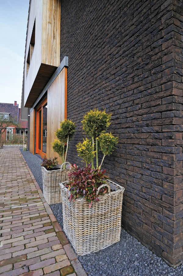 Ceglana elewacja i ZERO® fug