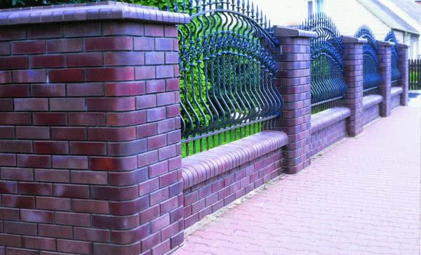 Jak zrobić ogrodzenie z klinkieru?