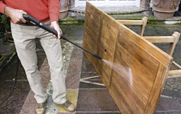 Jak myć urządzeniem wysokociśnieniowym? Krótki przewodnik Kärcher