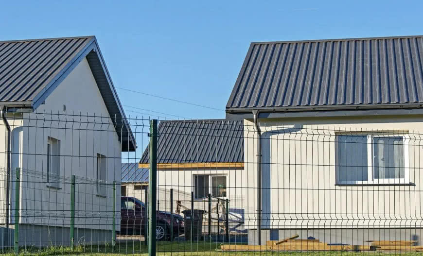 Jak uzyskać dopłatę do wymiany dachu z azbestem?