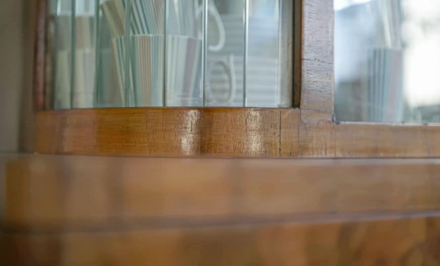 Stare meble w nowym wnętrzu. Poradnik, jak wkomponować historię w nowoczesny design