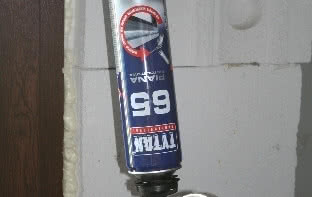 Piana montażowa a szczelność okien