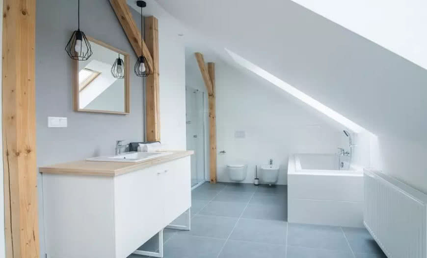 Materiały izolacyjne na poddasze – przegląd i porównanie