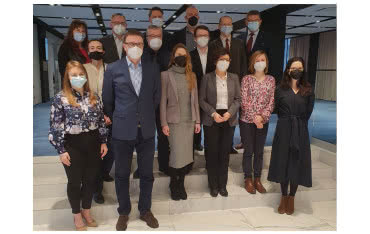 Fala Renowacji staje się stowarzyszeniem