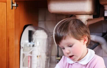 Filtry z odwróconą osmozą to recepta na krystalicznie czystą wodę