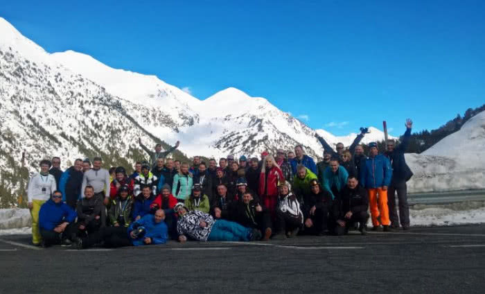 Klub Dekoral Professional nagradza swoich klientów