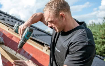 Jubileuszowa edycja programu dla dekarzy "Fach na dach"