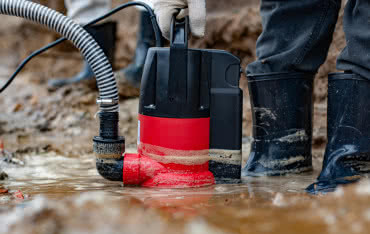 Jaka pompa do wody brudnej? Sprzęt dla budownictwa i do domu