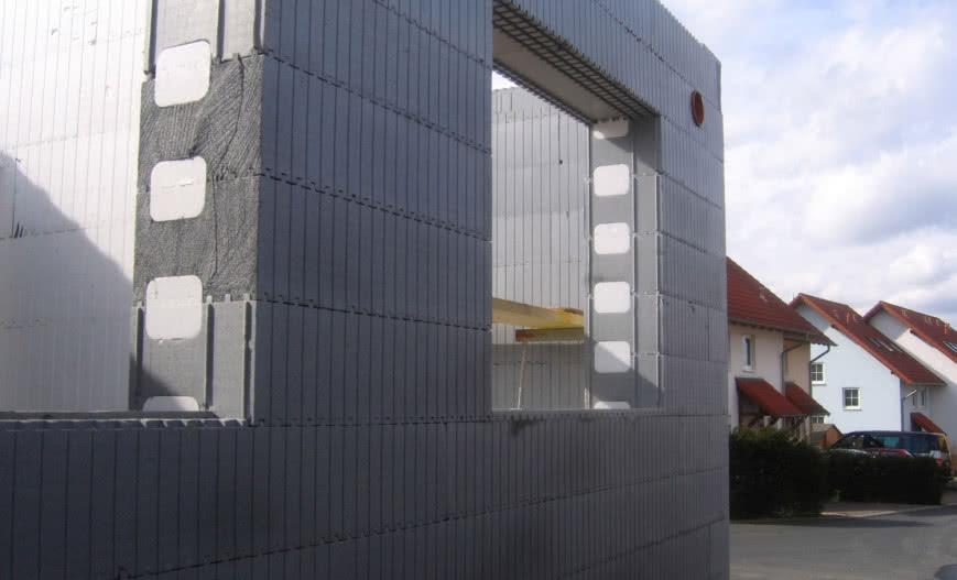 Dlaczego warto wybrać technologię IZODOM?