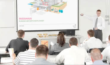 Kolejna edycja cyklu spotkań AKADEMIA REHAU 2015