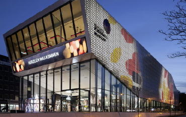 Muzeum Piłki Nożnej w Dortmundzie z klimatyzacją WILO