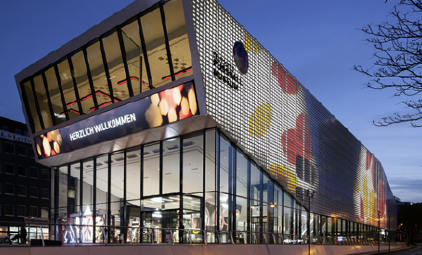 Muzeum Piłki Nożnej w Dortmundzie z klimatyzacją WILO