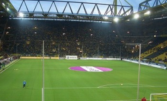 Energia słoneczna oświetli stadion Borussi Dortmund