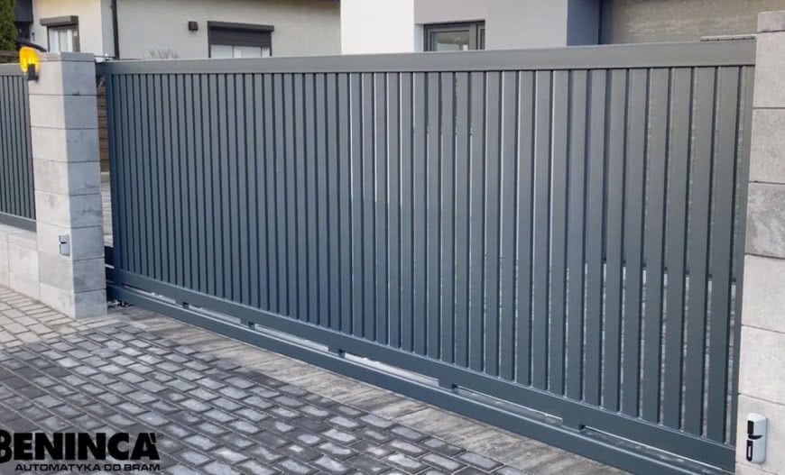 Superszybki napęd do bram BULL624 TURBO