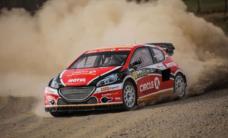 Termo Organika partnerem kierowcy rajdowego Tomasza Kuchara