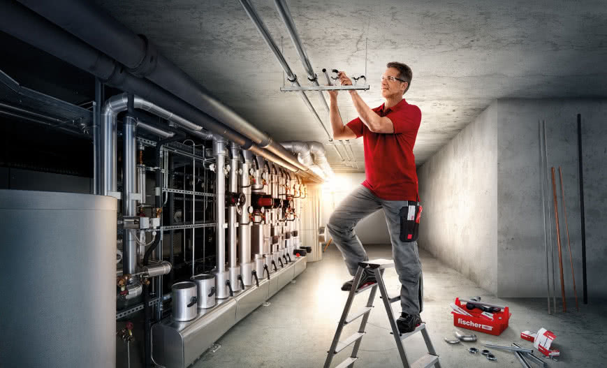 Montaż kotłowni z systemem SaMontec fischer Polska