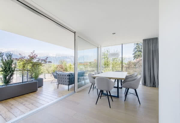 Drzwi podnoszono-przesuwne HS-330