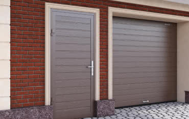 Jak wybrać drzwi boczne do garażu? Przewodnik dla inwestorów