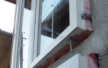 Jaki sposób montażu zastosować podczas wymiany okien?