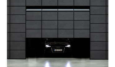 MakroPro 2.0 ELH - nowoczesna brama elewacyjna