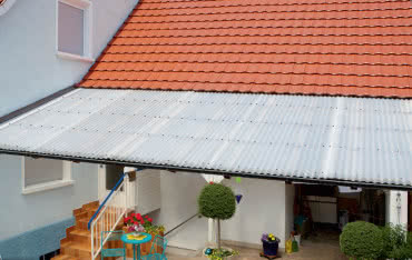 Jaki materiał wybrać na zadaszenie tarasu?