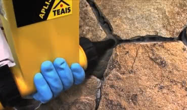 Aplijun - pistolet do fugowania marki TEAIS