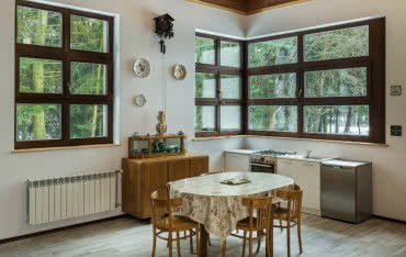 Które okna wybrać - drewniane czy z PCV?